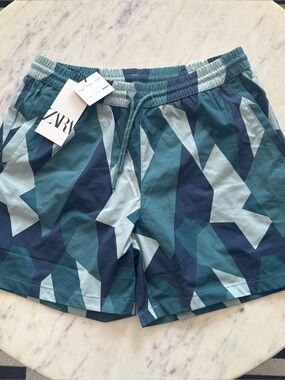 NWT Zara Green Abstract Print Swim Shorts - Medium